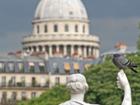 Luxembourg Poseur